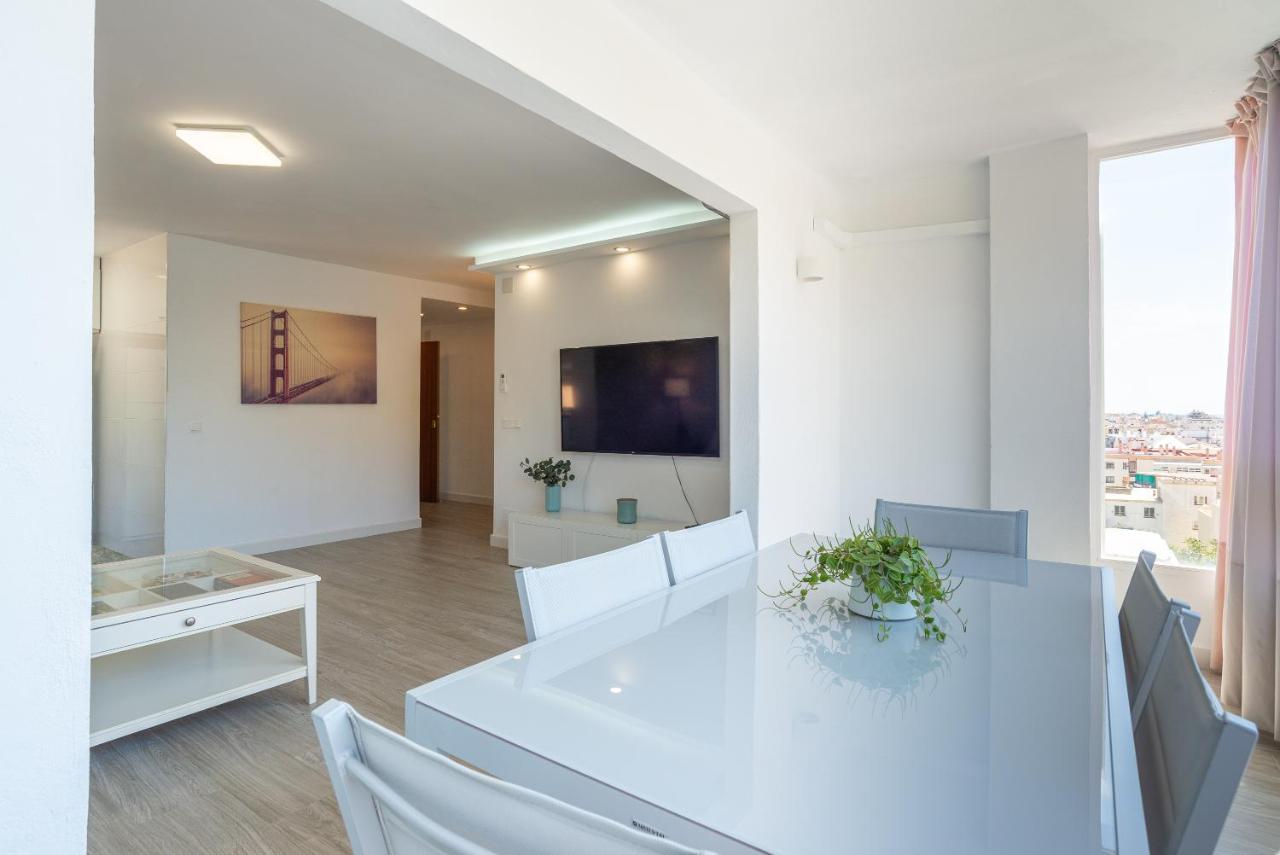 Atalaya Beach By Ele Apartments リンコン・デ・ラ・ビクトリア エクステリア 写真